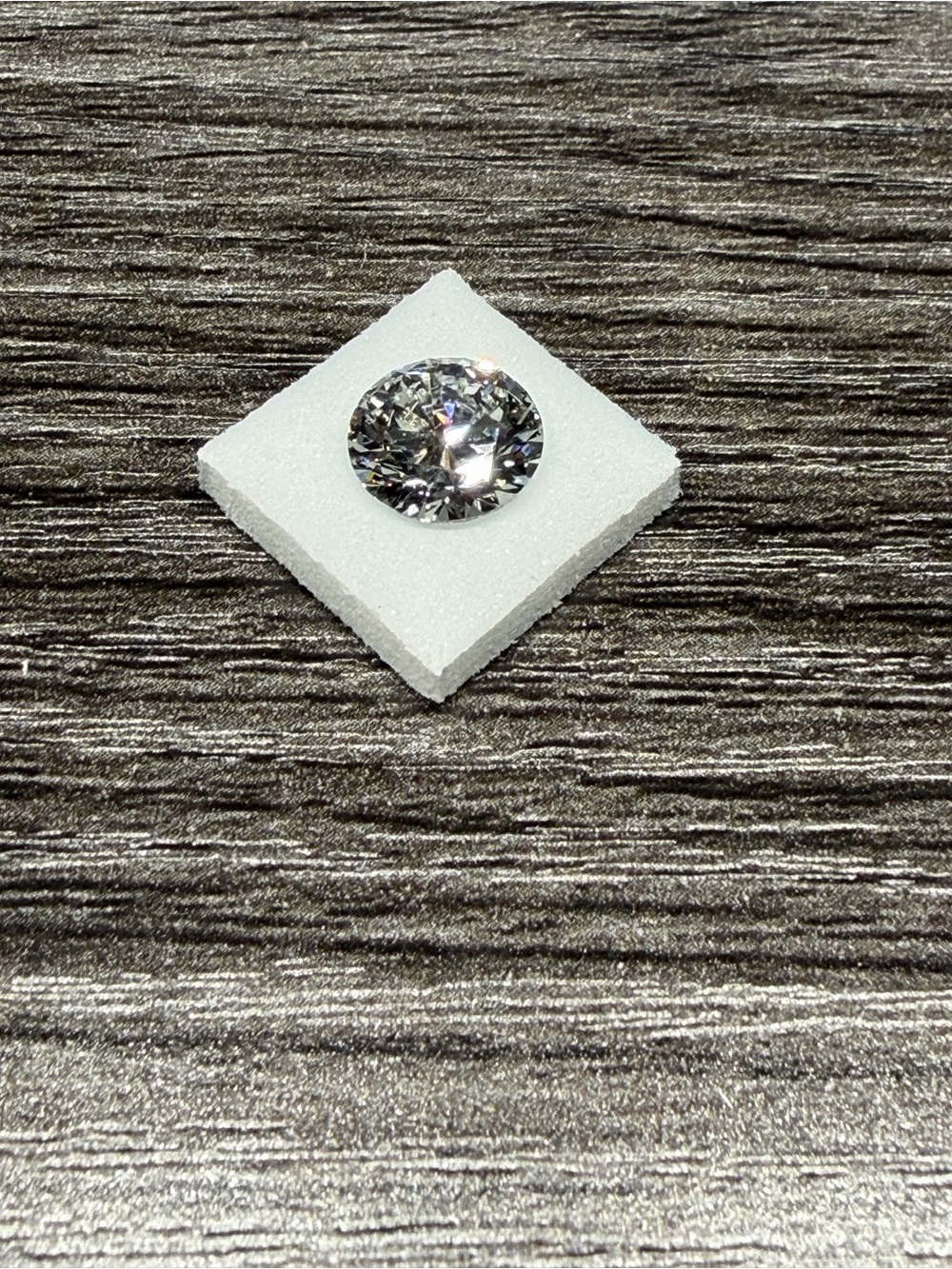 Lab Grown Diamond 3.06 Cts Color D VS1 IGI Certified CVD Round Excellent cut
